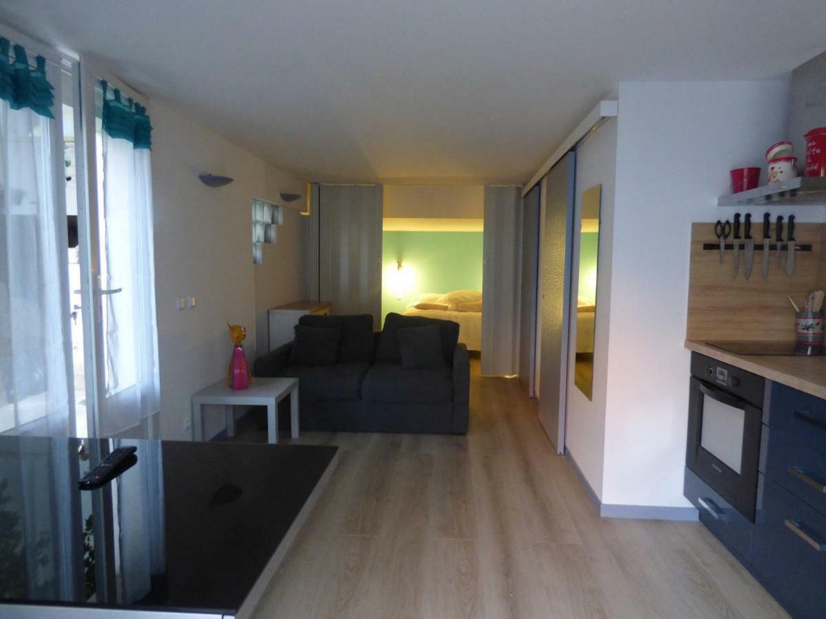 Les Papalines Villa Avignon Bagian luar foto